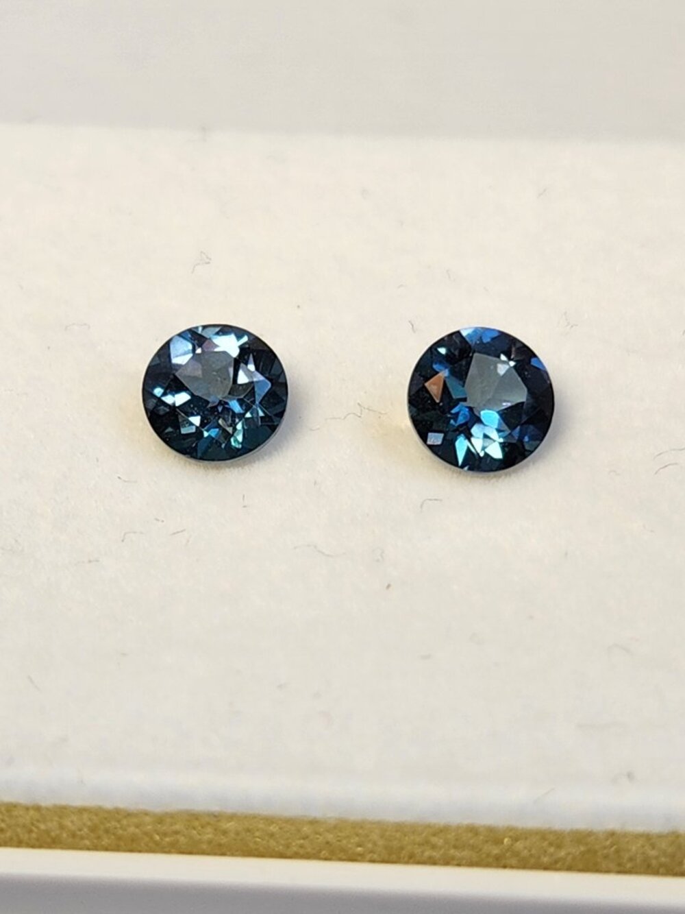 Blue Denim Teal Sapphire 1.8 CTW 6mm Matched Loose Gemstone Pair NIB